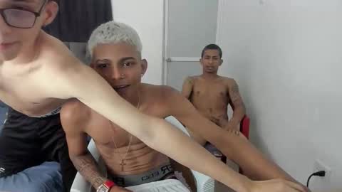 DOMINANT ALPHA KINGS online show from January 11, 8:08 am