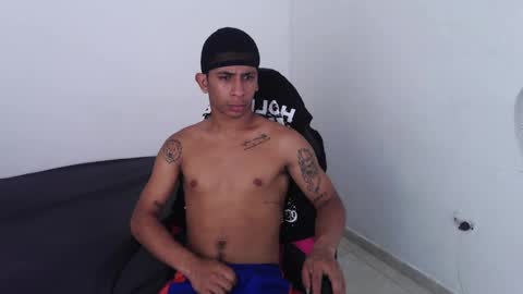 Snapshot of kings_latins chatting on May 11, 3:51 pm DOMINANT ALPHA KINGS online show from May 11, 3:51 pm