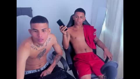 Snapshot of kings_latins chatting on June 15, 8:22 pm DOMINANT ALPHA KINGS online show from June 15, 8:22 pm