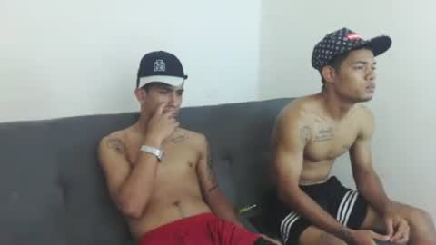 Snapshot of kings_latins chatting on July 16, 7:20 pm DOMINANT ALPHA KINGS online show from July 16, 7:20 pm