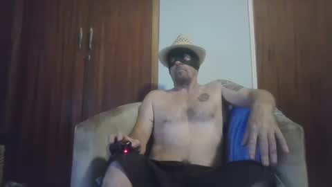 Snapshot of kinkcrystaldude chatting on March 14, 6:46 pm Tom Hardmen online show from March 14, 6:46 pm