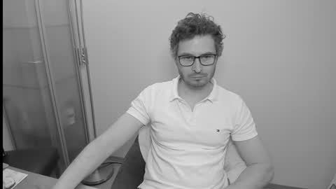 Snapshot of kinksubbydubby chatting on October 28, 6:21 pm kinksubbydubby online show from October 28, 6:21 pm