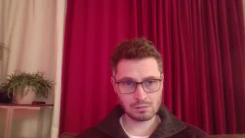 Snapshot of kinksubbydubby chatting on December 14, 6:01 pm kinksubbydubby online show from December 14, 6:01 pm