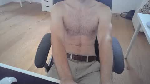 Snapshot of kinky_alaric chatting on July 21, 11:23 am kinky_alaric online show from July 21, 11:23 am