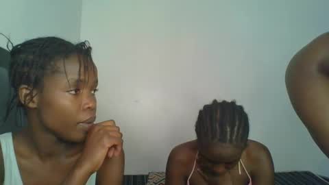 kinky_aria online show from October 25, 5:59 am