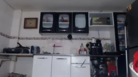 Snapshot of kinky_eli_ chatting on November 14, 2:38 pm kinky_eli_ online show from November 14, 2:38 pm