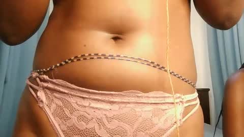 Lola online show from October 25, 9:39 am