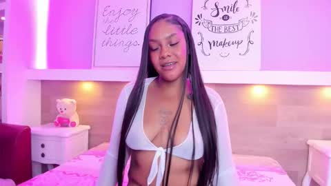 Thifanny  online show from March 18, 12:08 pm