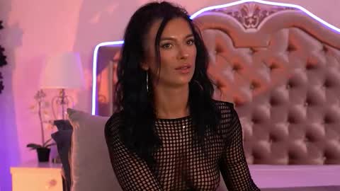 Snapshot of kinkyamelie chatting on November 24, 6:18 pm kinkyamelie online show from November 24, 6:18 pm