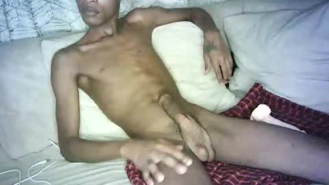 Snapshot of kinkybby_ chatting on January 7, 9:57 pm kinkybby_ online show from January 7, 9:57 pm