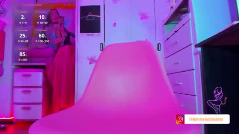 Snapshot of kinkybunny_4 chatting on May 30, 5:59 am Jasmine. online show from May 30, 5:59 am