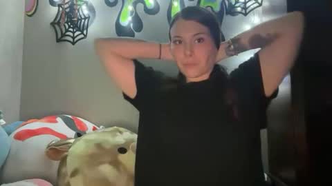 Snapshot of kinkycreative chatting on November 14, 1:37 am kinkycreative online show from November 14, 1:37 am