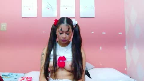 Snapshot of kinkycutegirll chatting on October 31, 1:56 pm kinkycutegirll online show from October 31, 1:56 pm