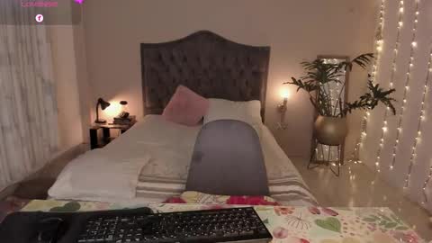 Jenny online show from March 14, 5:02 am