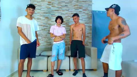 Snapshot of kinkyhousexxx chatting on July 11, 3:53 am kinkyhousexxx online show from July 11, 3:53 am