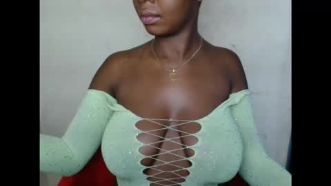 Snapshot of kinkyjuicexx chatting on September 28, 9:20 pm kinkyjuicexx online show from September 28, 9:20 pm