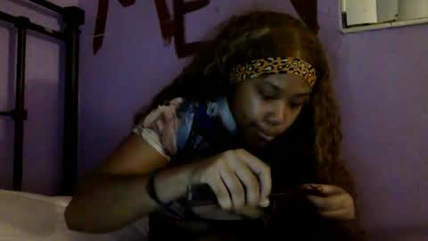 Snapshot of kinkykittee chatting on February 2, 5:06 am Bunniii online show from February 2, 5:06 am