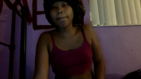 Snapshot of kinkykittee chatting on February 27, 6:13 am Bunniii online show from February 27, 6:13 am