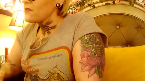 Kinky Pinky online show from December 22, 5:26 am