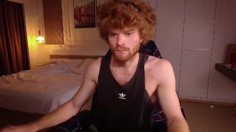 Snapshot of kinkypumpkin chatting on May 22, 8:32 am Kenny online show from May 22, 8:32 am