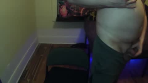 Snapshot of kinkysoup chatting on January 22, 6:52 am kinkysoup online show from January 22, 6:52 am