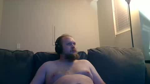 Snapshot of kinkysoup chatting on October 17, 8:06 am kinkysoup online show from October 17, 8:06 am