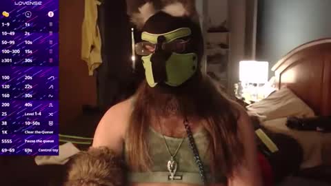 Snapshot of kinkywolf87 chatting on November 6, 10:54 pm kinkywolf87 online show from November 6, 10:54 pm