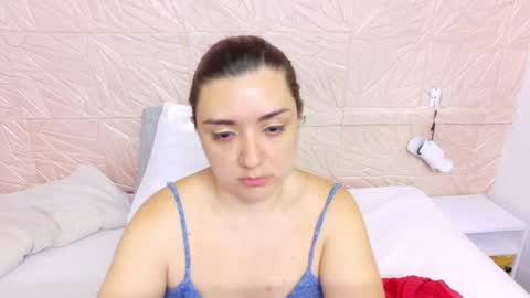 Snapshot of kinkyy_redhead chatting on June 5, 11:27 am kinkyy_redhead online show from June 5, 11:27 am