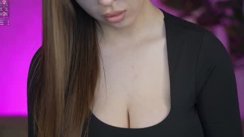 Snapshot of kira0541 chatting on November 29, 1:03 pm Sweet girls online show from November 29, 1:03 pm