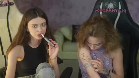Sweet girls online show from April 12, 8:03 pm