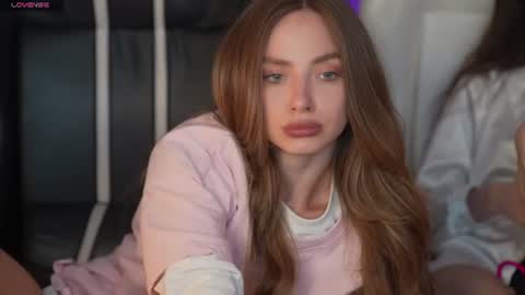 Sweet girls online show from July 3, 3:40 pm