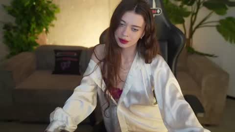 Sweet girls online show from July 26, 10:49 pm