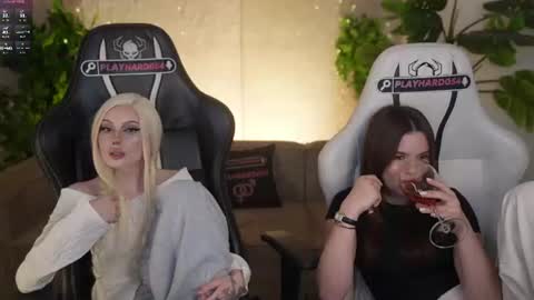 Sweet girls online show from July 28, 12:48 pm