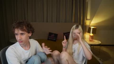 Sweet girls online show from August 1, 10:30 pm