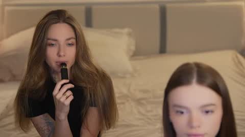 Sweet girls online show from August 3, 9:07 pm