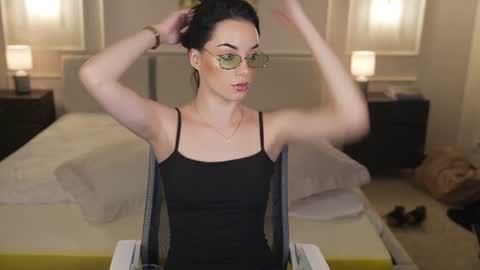 Sweet girls online show from August 6, 2:57 am