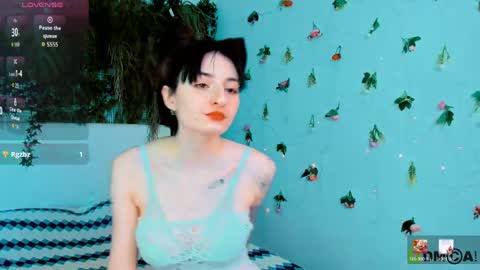 Snapshot of kira__cutie chatting on May 23, 10:25 pm Kira online show from May 23, 10:25 pm