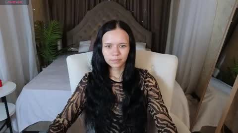 Snapshot of kira_bliss_ chatting on July 8, 1:32 am kira_bliss_ online show from July 8, 1:32 am