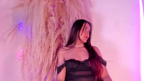 kira bloom online show from February 5, 11:31 pm