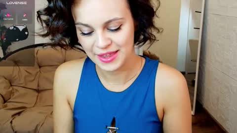 kira_energy online show from September 13, 2:11 am