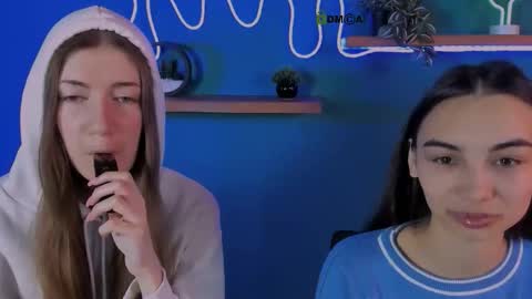 kira_light__ online show from October 23, 8:57 am