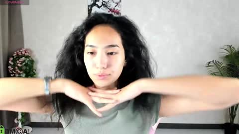 Aura online show from September 20, 3:51 am