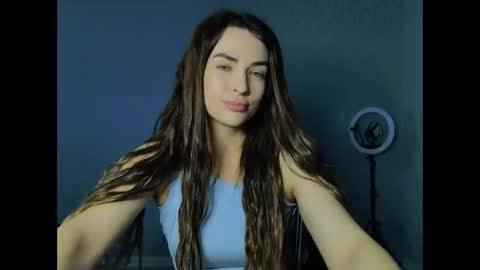 Snapshot of kira_love1 chatting on April 17, 8:50 am Kira love1 online show from April 17, 8:50 am
