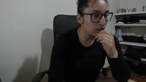 Snapshot of kira_stormm58 chatting on June 10, 10:19 pm kira stormm58 online show from June 10, 10:19 pm