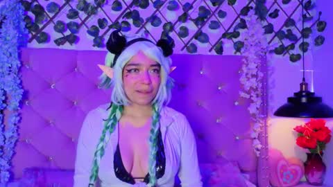 Kira online show from May 5, 8:17 pm