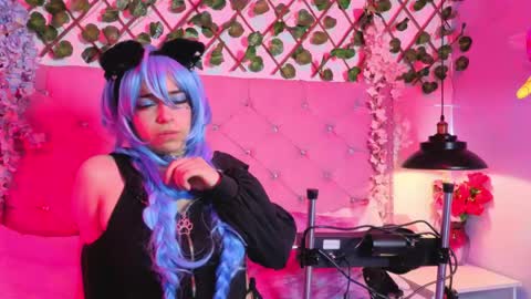 Kira online show from May 27, 8:17 pm
