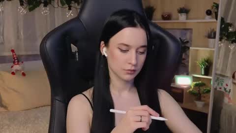 Kira    online show from February 9, 5:54 pm