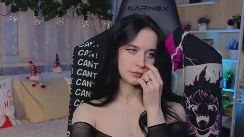 Kira    online show from February 25, 7:14 pm