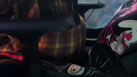 Kira    online show from March 4, 4:09 pm