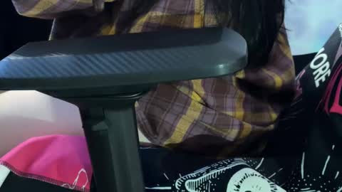 Kira    online show from March 7, 12:01 pm